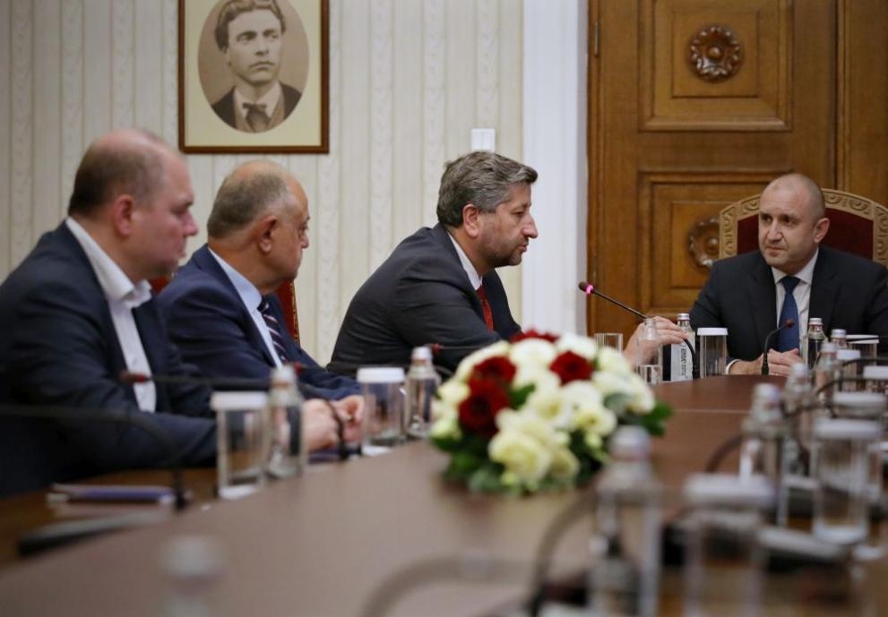 Провеждаме консултации преди даването на третия мандат с надеждата да