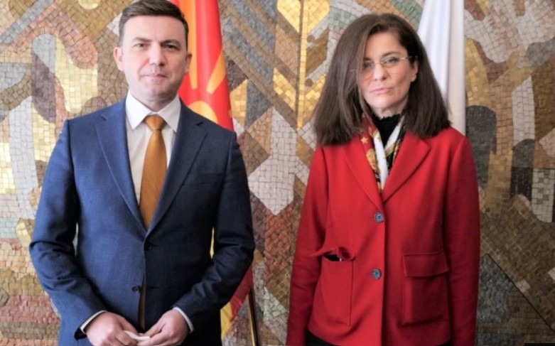 В 10 часа тази сутрин външните министри на България и