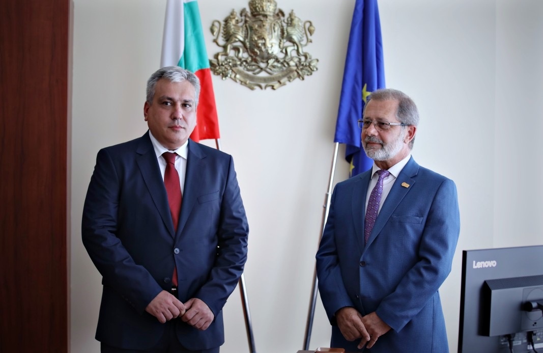 Новият председател на Националния статистически институт доц Атанас Атанасов който