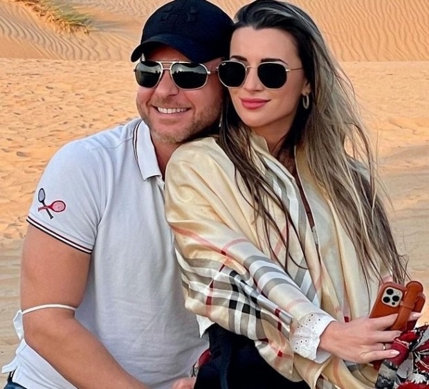 Ненчо Балабанов и любимата му Катрин Русева са се сгодили