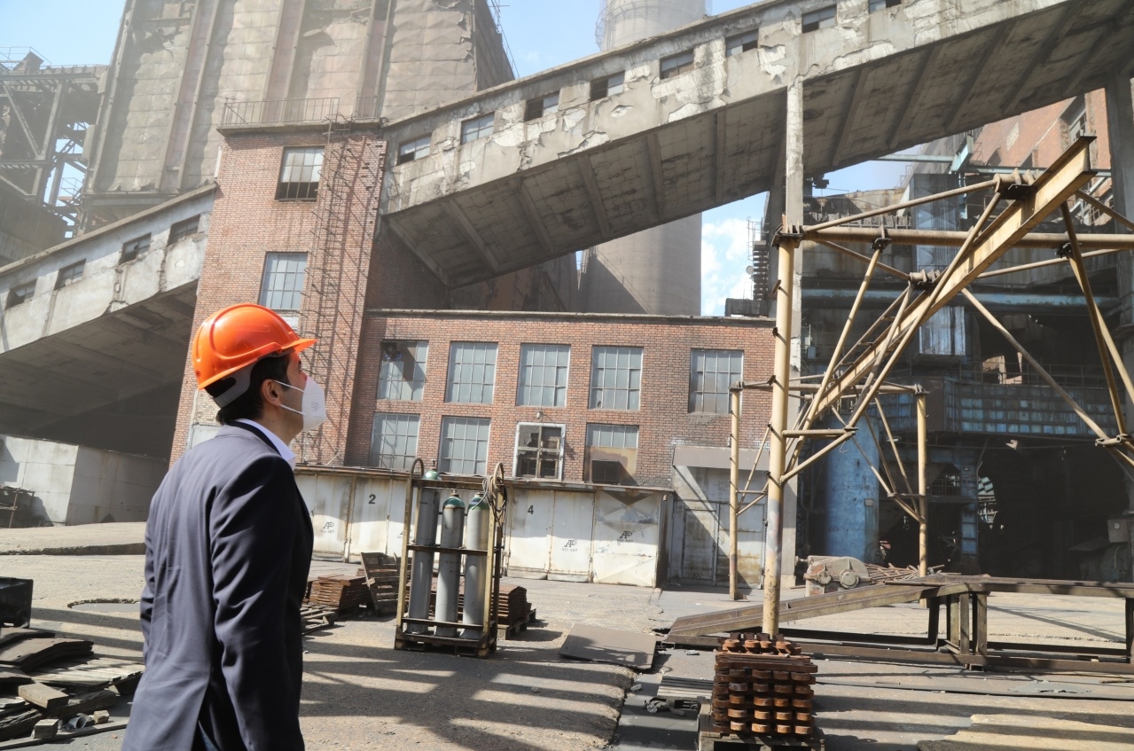 Министър председателят Кирил Петков направи изненадваща проверка на ТЕЦ Брикел в