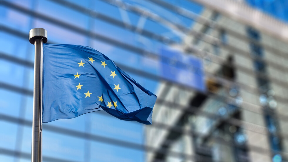 Европейската комисия предложи въвеждането на задължителни цели за пестене на
