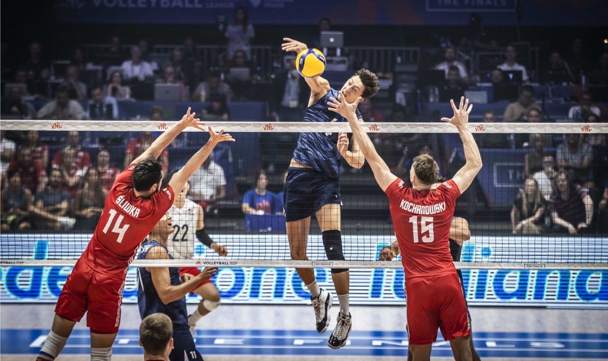 САЩ триумфираха над Полша с убедителното 0:3 в полуфиналите от