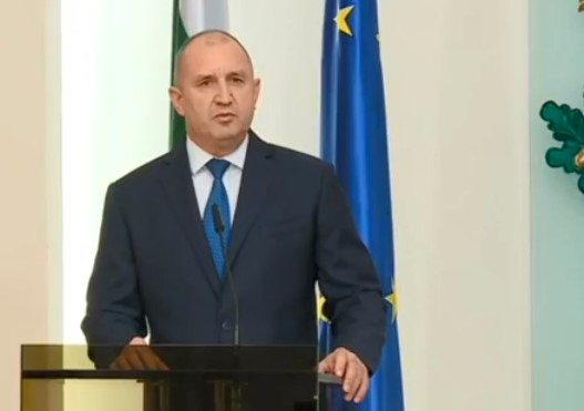 Това е 4 служебното правителство което назначавам На вас се