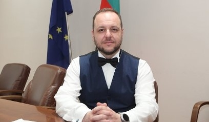 В понеделник в 17 00 часа министърът на екологията в оставка