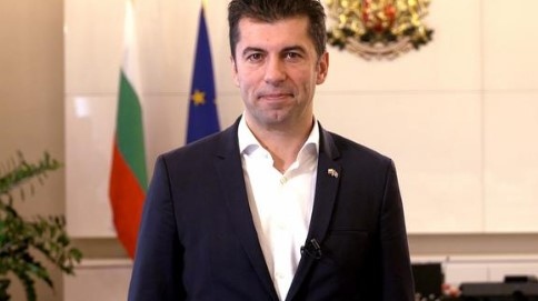 Обръщение на министър председателя Кирил Петков Скъпи сънародници Днес нашето коалиционно правителство предава