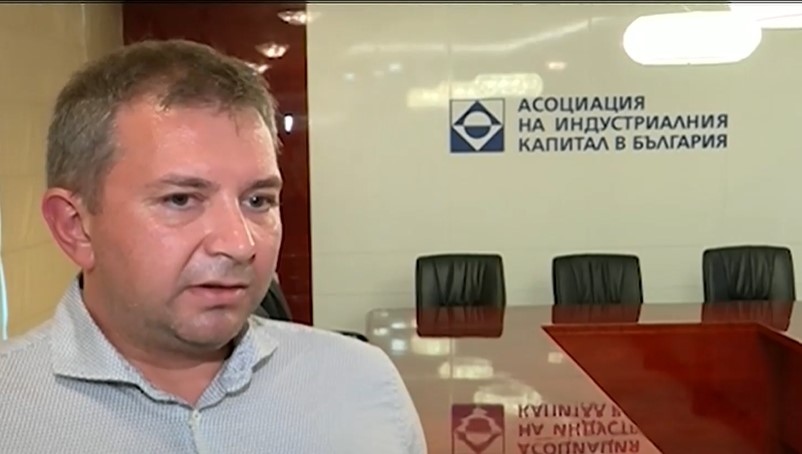 Заради енергийната криза и високите цени работодатели и синдикати поискаха