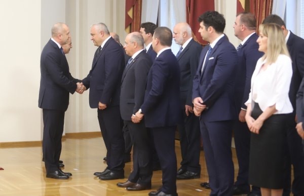 Служебният кабинет отмени три решения на редовното правителство съобщиха от