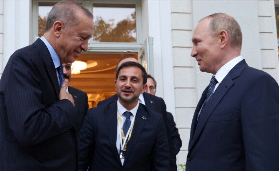 Турция и Русия подписаха споразумение в Сочи за икономическите отношения