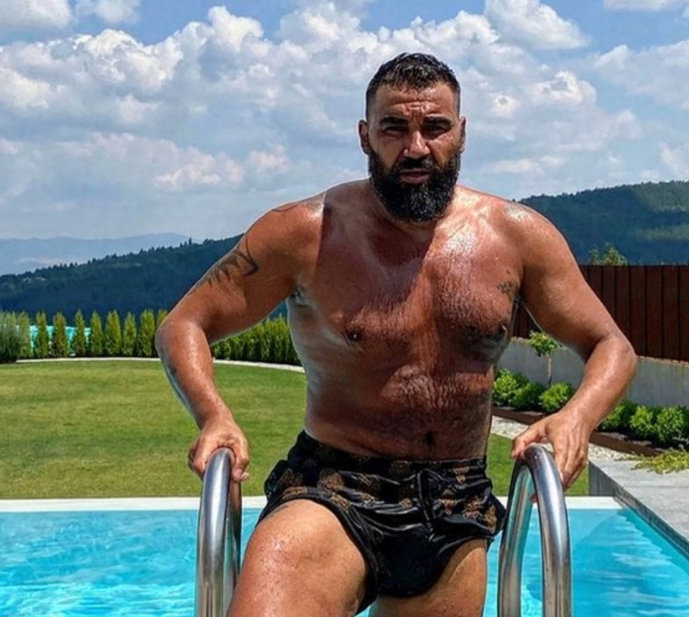 Азис не се спира След като преди дни силно притесни