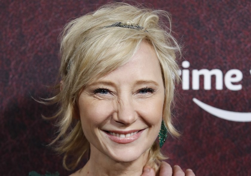 Американската актриса Ан Хеч почина седмица след като катастрофира с