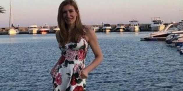 Бившата министърка на туризма Николина Ангелкова е поредната известна персона