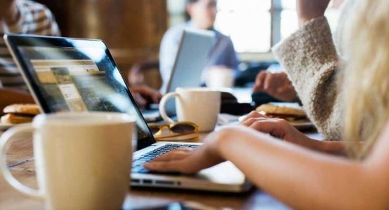 Над 340 хиляди работни места са били запазени по мярката