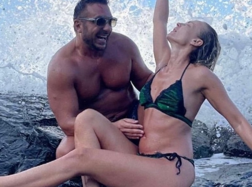 Чалгаджията Константин загази сериозно в Слънчев бряг след като непълнолетно