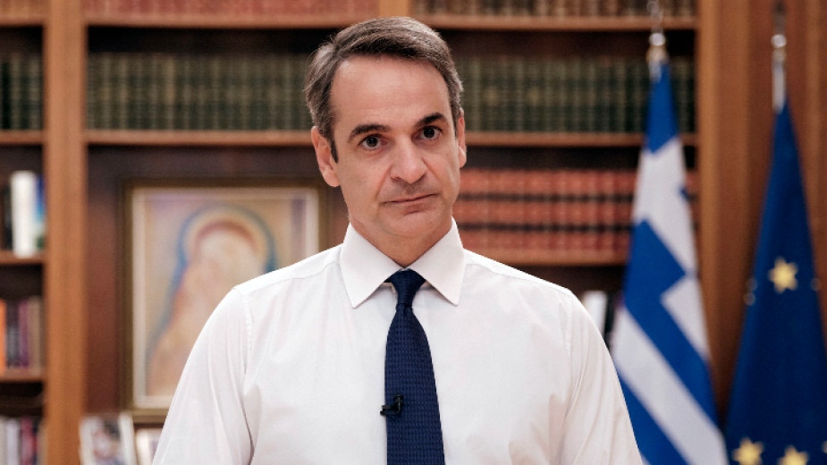 Гръцкият премиер Кириакос Мицотакис се споразумя за внос на втечнен