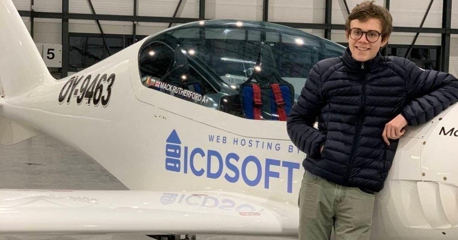 Часове ни делят от нов световен рекорд в авиацията Най младият