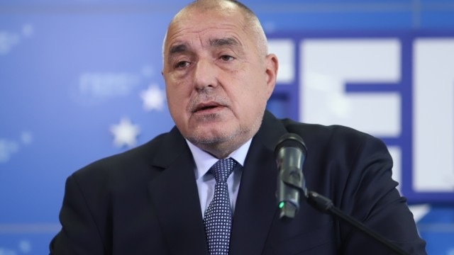 Решението за ареста ми е взето на оргия с много