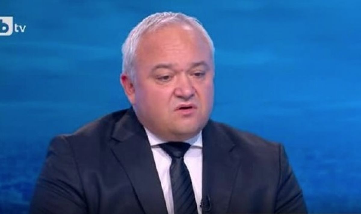 За да предпазят пътуващите полицаите са загубили живота си Това