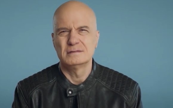 Лидерът на Има такъв народ Слави Трифонов се обяви за