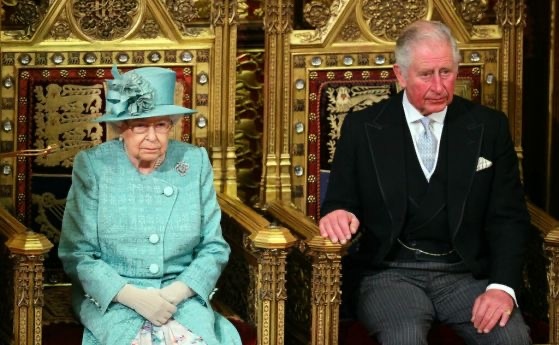 Кралицата е мъртва да живее кралят след 73 години
