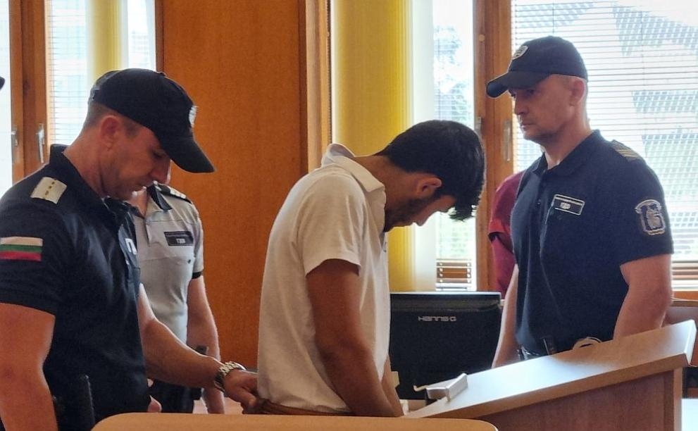 Сирецът управлявал автобуса с мигранти от катастрофата с двама загинали