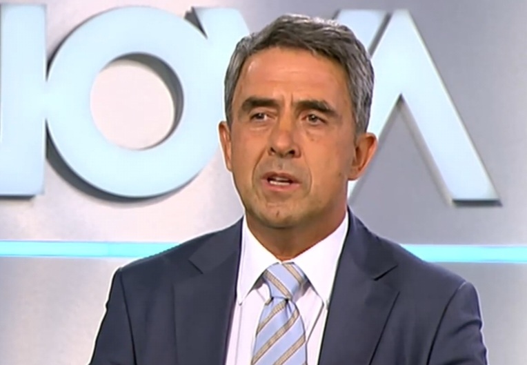 Вариантите след предсрочните парламентарни избори са два Такова мнение изрази