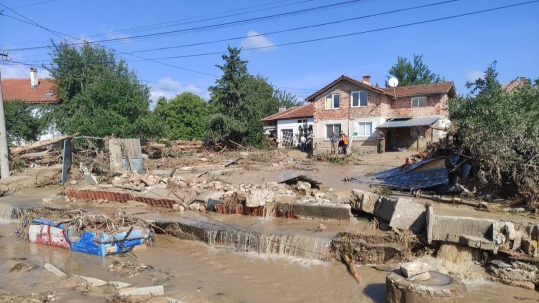 Комисии от инженери и конструктори започват от утре огледи в