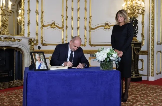 Малко са личностите като нейно величество кралица Елизабет II оставили