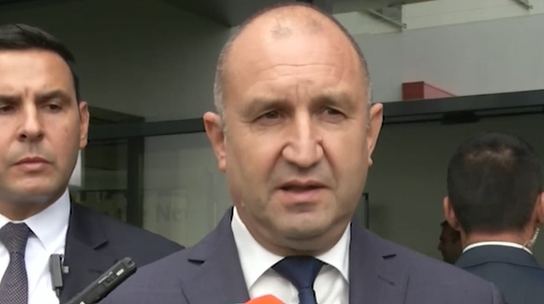 От днес се премахва неефективната практика да се договарят танкери