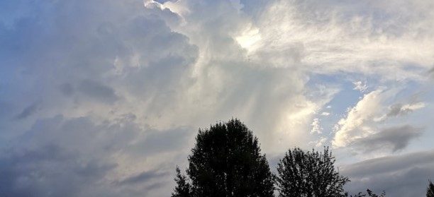 Днес ще се задържи хладно за периода Облачността ще е