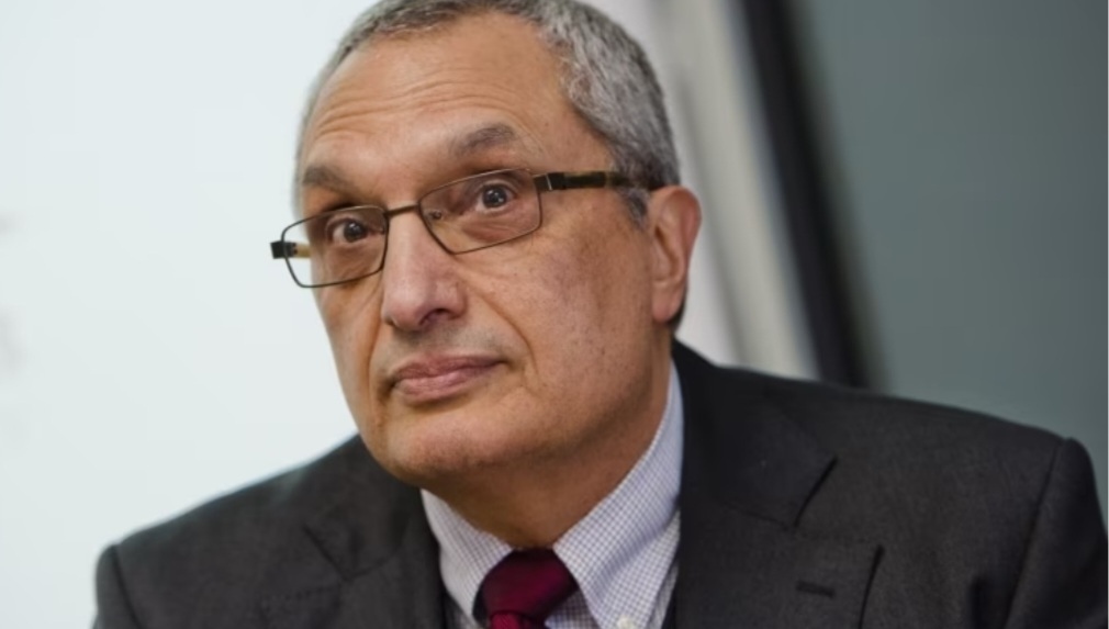 Служебното правителство активно участва в борбата за властта Участва като