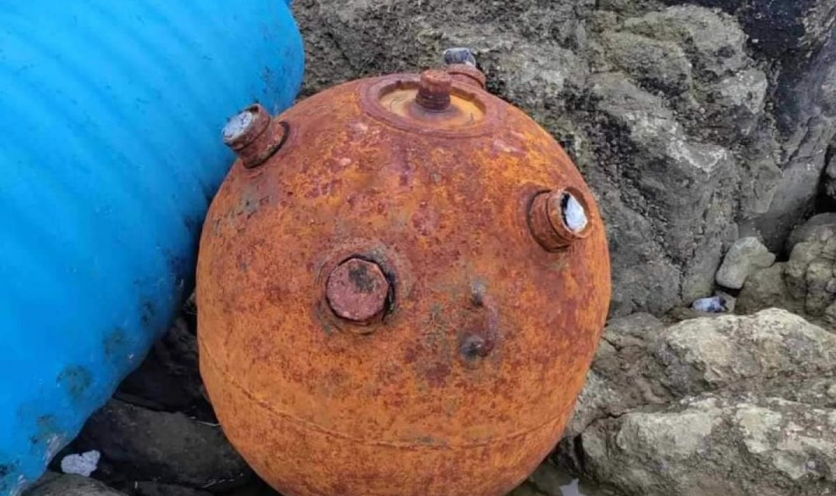 Котвена морска мина приведена в бойно положение откриха граничари край