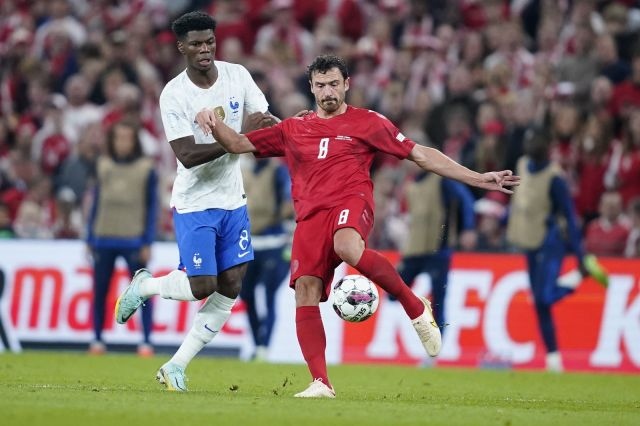 Отборът на Дания записа победа с 2 0 над Франция в