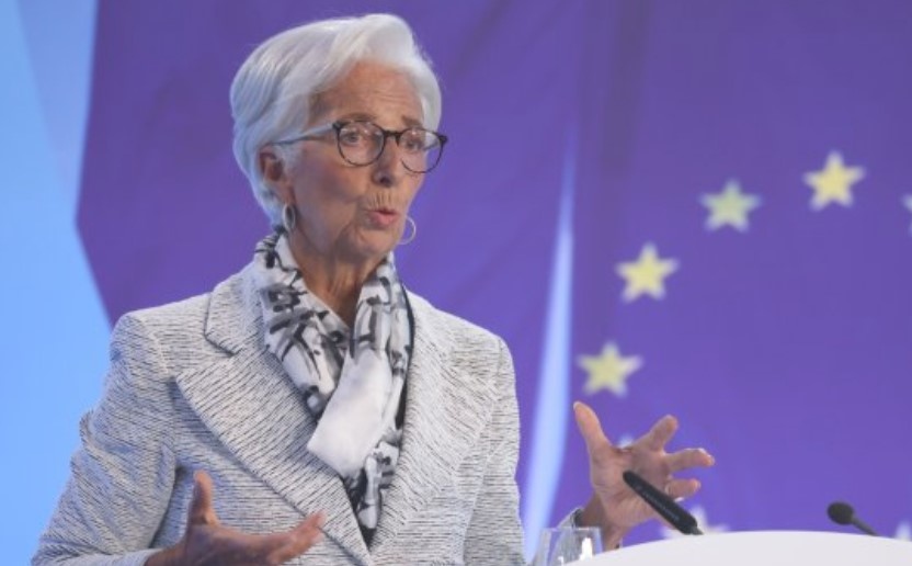 Управителят на Европейската централна банка Кристин Лагард обяви в сряда