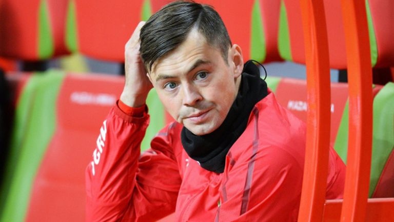 Руската армия допря до бивш футболист и шампиони по фигурно