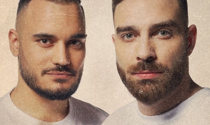 Тото и Лъчо от рап дуото СкандаУ съобщиха че пускат