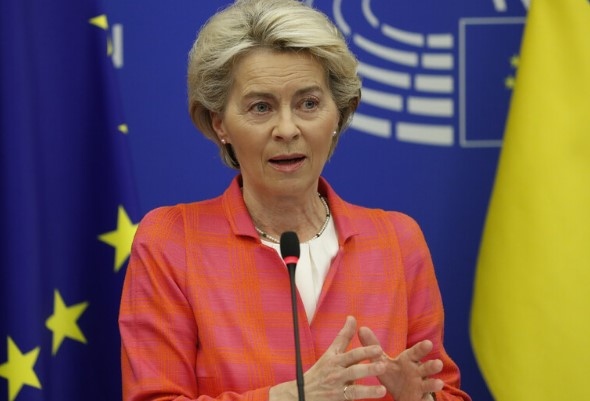 Дълг на нашето поколение е да застанем на страната на