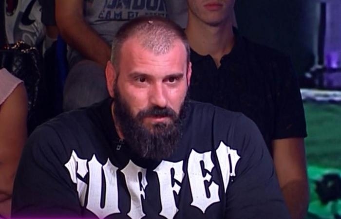 Емо Каменов чупи и бие в сръбския Big Brother