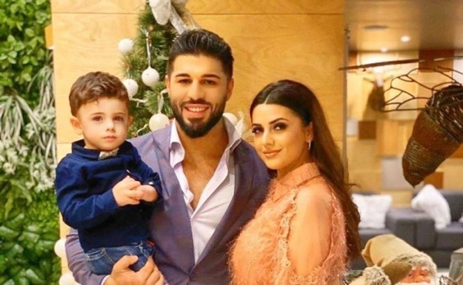 Фики Стораро не си губи времето и иска да е