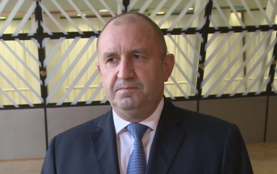 Самият факт че аз отново съм тук а те вече