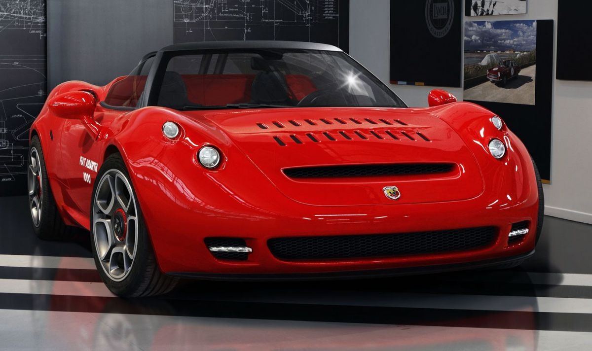 В началото на 2021 година Abarth представи концепта 1000 SP