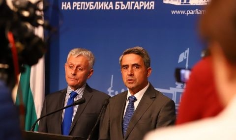 Евроатлантическите партии разполагат с конституционно мнозинство в 48 ото НС но