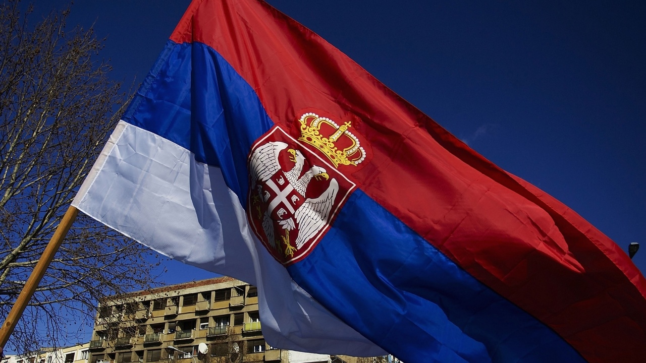 Почти две трети от сръбските граждани са против въвеждането на
