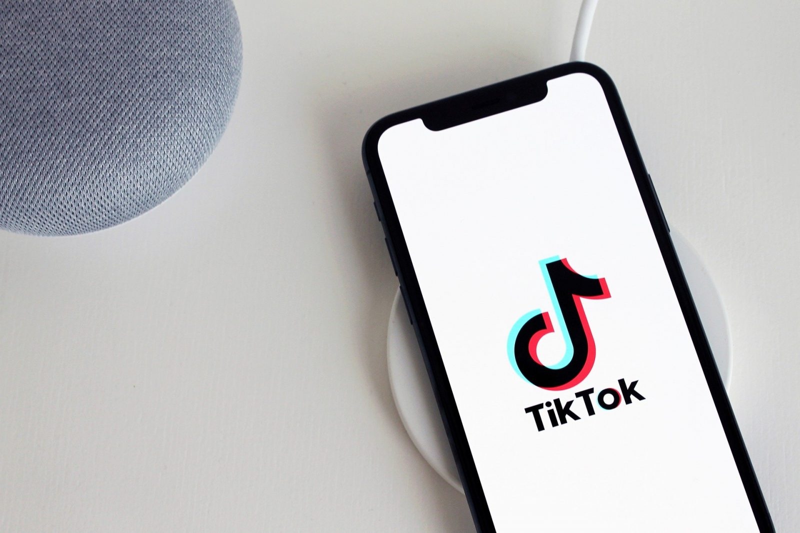 Нова опасна мода в TikTok – медицински специалисти алармират че