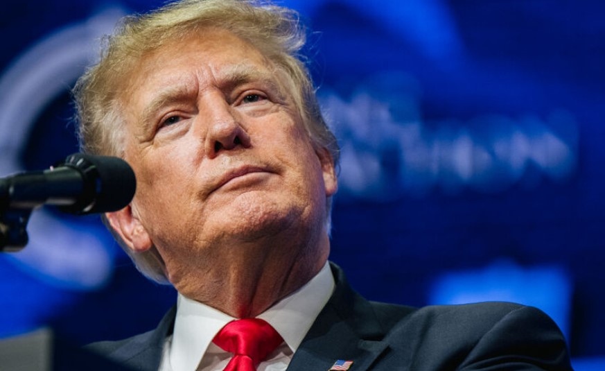 Доналд Тръмп заяви че е щастлив че Twitter е в