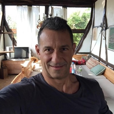 Kамен Воденичаров май е на крачка от поредна раздяла със