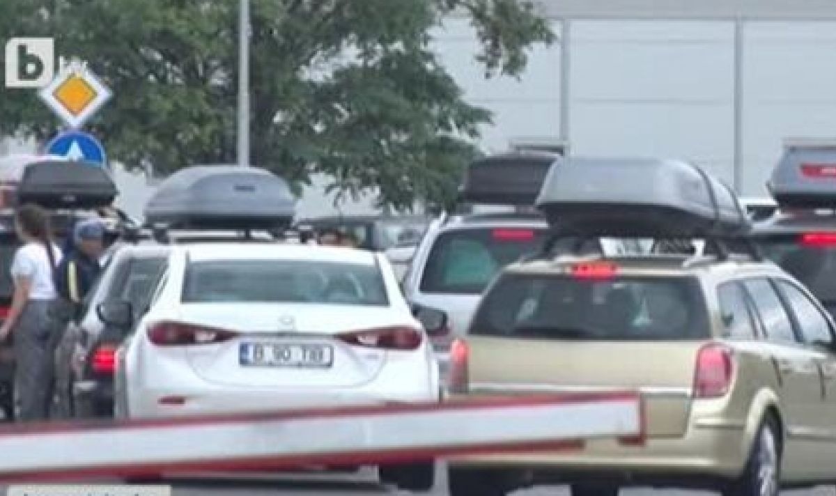 Отвориха граничните пунктове с Турция Тази нощ не работеха граничните