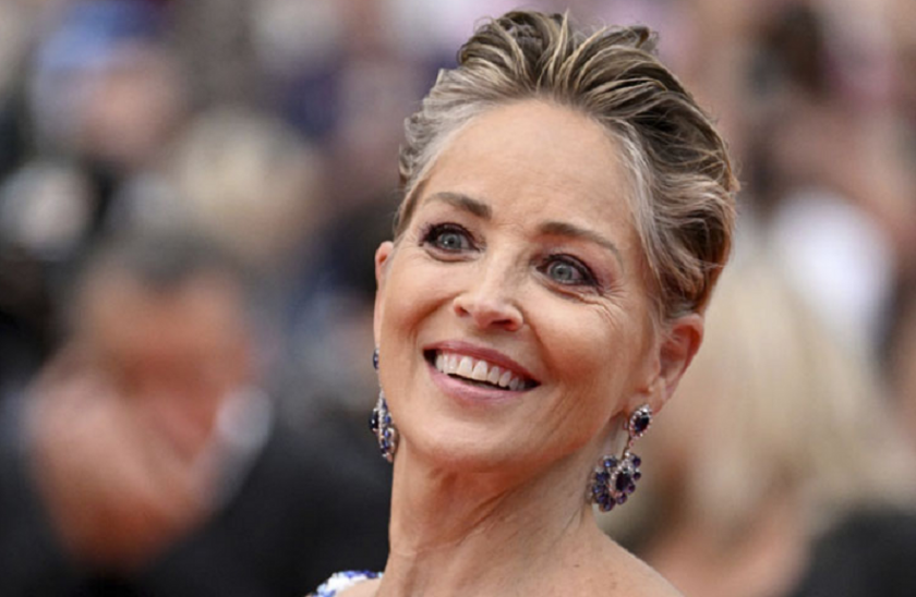 Шарън Стоун разкри във вторник че лекарите ѝ открили голям