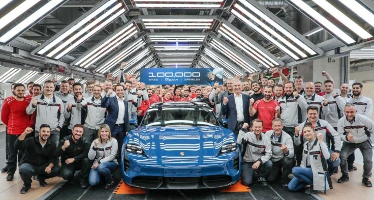 През 2019 година видяхме първият електромобил на Porsche под формата