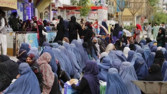 От тази седмица на жените в Афганистан е забранено да